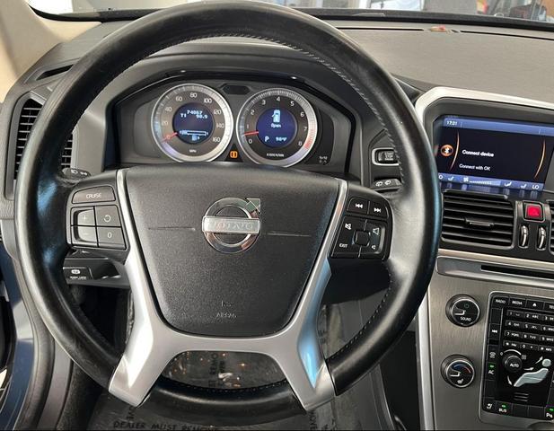 Photo of 2012 Barents Blue Metallic Volvo XC60
