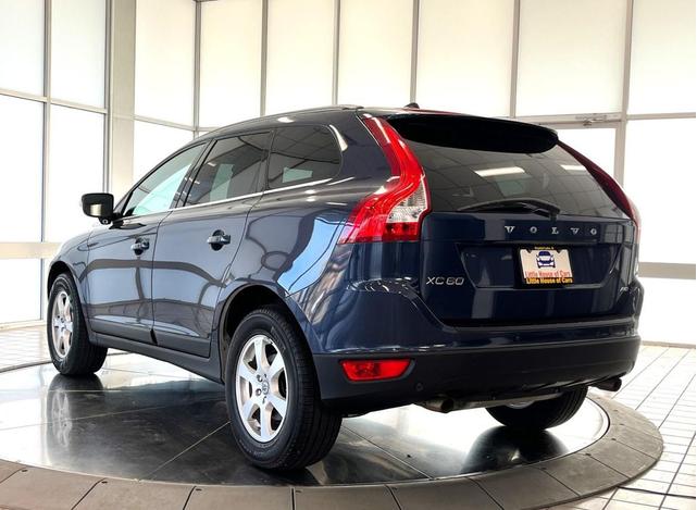 Photo of 2012 Barents Blue Metallic Volvo XC60