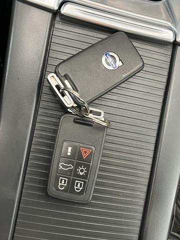 Photo of 2012 Barents Blue Metallic Volvo XC60