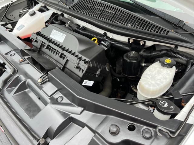 Photo of 2019 Summit White GMC Savana 2500