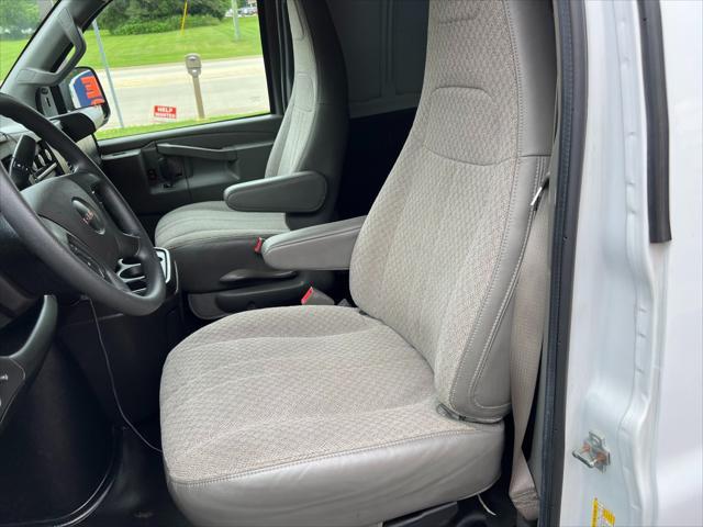 Photo of 2019 Summit White GMC Savana 2500