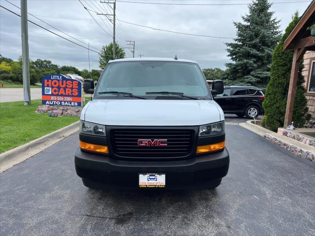 Photo of 2019 Summit White GMC Savana 2500