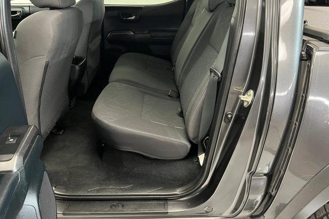 Photo of 2016 Magnetic Gray Metallic Toyota Tacoma