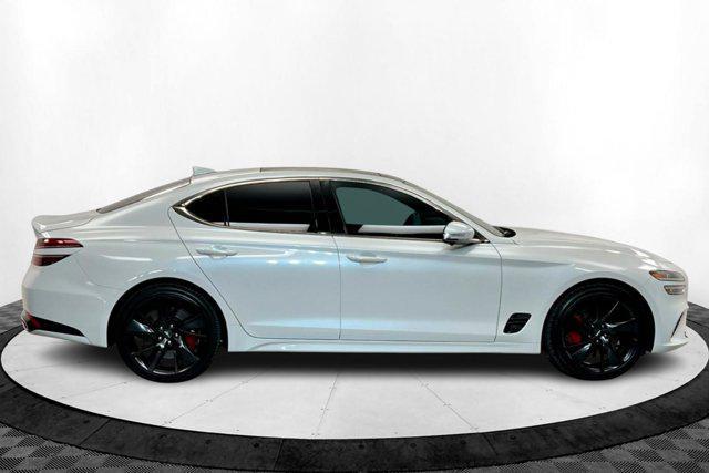 Photo of 2022 Uyuni White Genesis G70