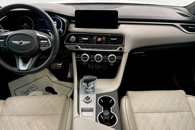 Photo of 2022 Uyuni White Genesis G70