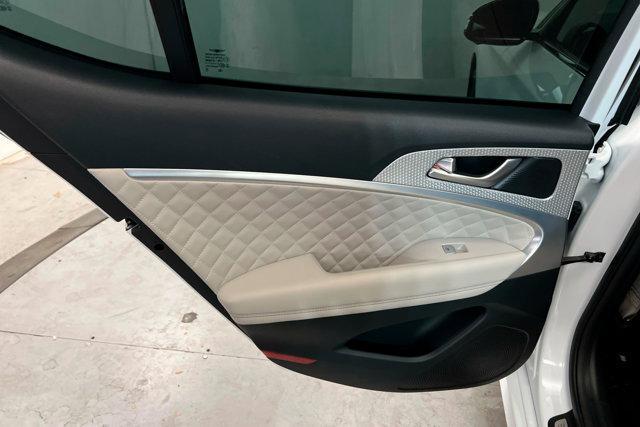 Photo of 2022 Uyuni White Genesis G70
