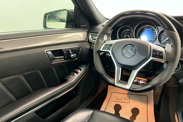 Photo of 2015 White Mercedes-Benz E-Class