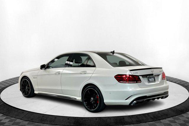 Photo of 2015 White Mercedes-Benz E-Class