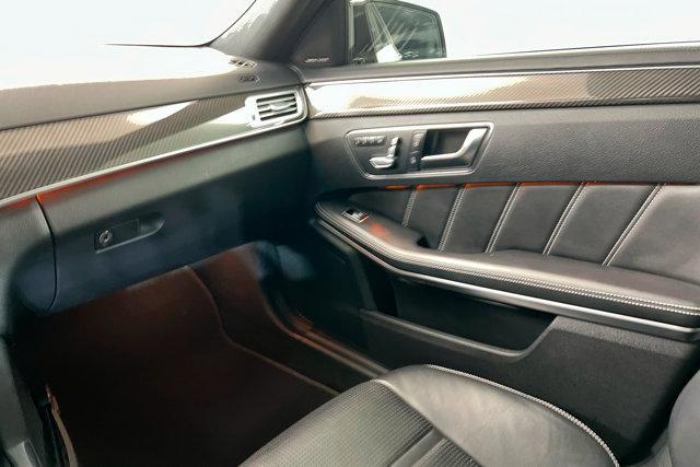 Photo of 2015 White Mercedes-Benz E-Class