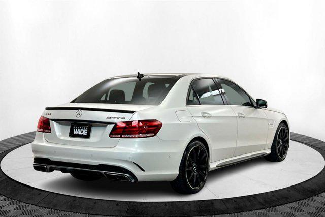 Photo of 2015 White Mercedes-Benz E-Class