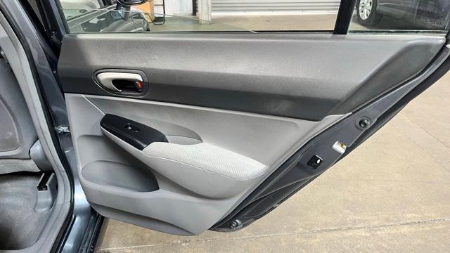 Photo of 2010 Gray Honda Civic