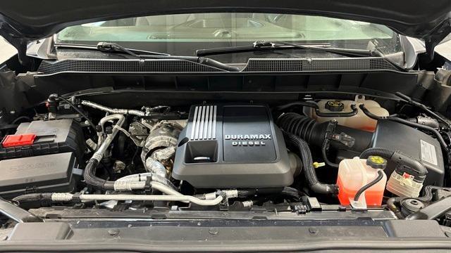 Photo of 2021 Gray Chevrolet Silverado 1500
