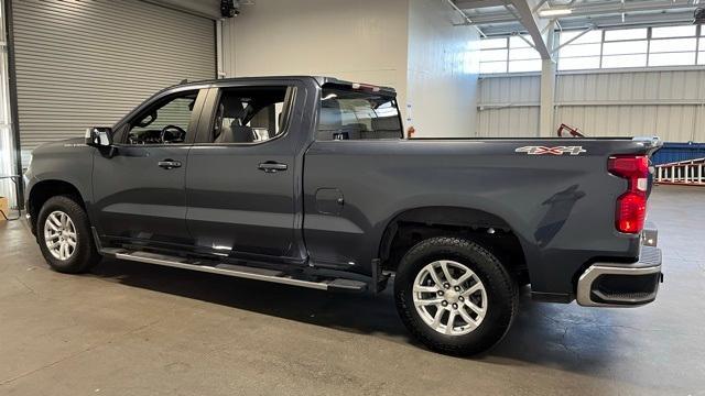 Photo of 2021 Gray Chevrolet Silverado 1500