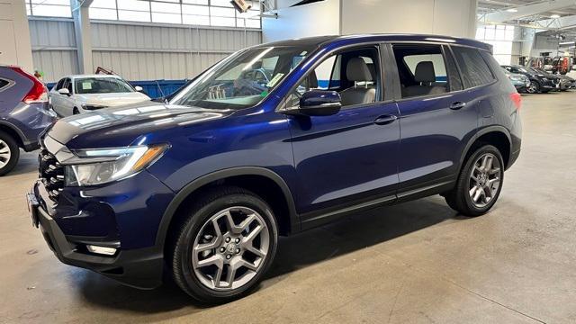 Photo of 2023 Obsidian Blue Honda Passport