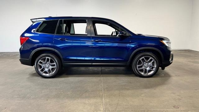 Photo of 2023 Obsidian Blue Honda Passport