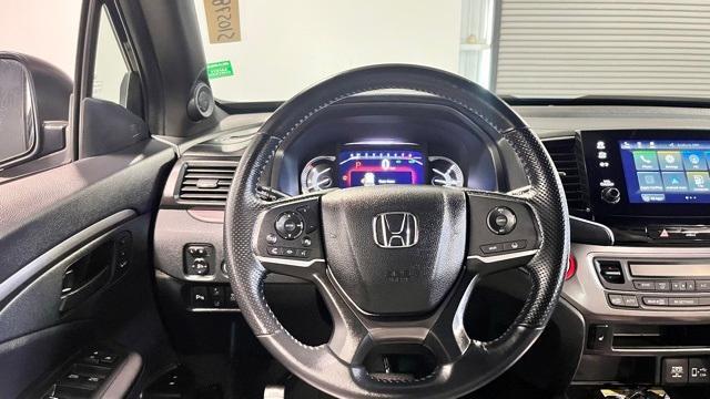 Photo of 2023 Obsidian Blue Honda Passport