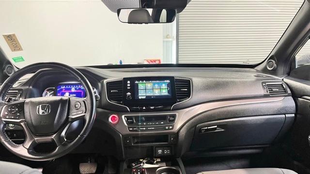 Photo of 2023 Obsidian Blue Honda Passport
