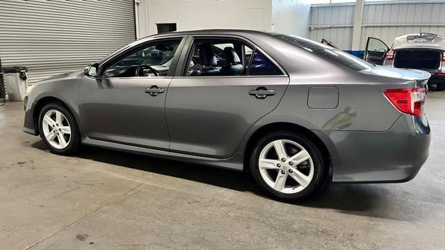 Photo of 2013 Gray Toyota Camry