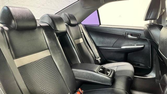 Photo of 2013 Gray Toyota Camry