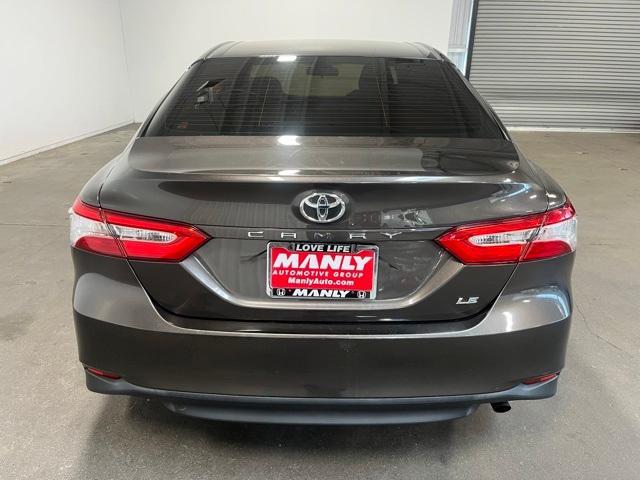 Photo of 2018 Bronze Toyota Camry
