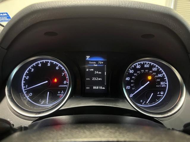 Photo of 2018 Bronze Toyota Camry