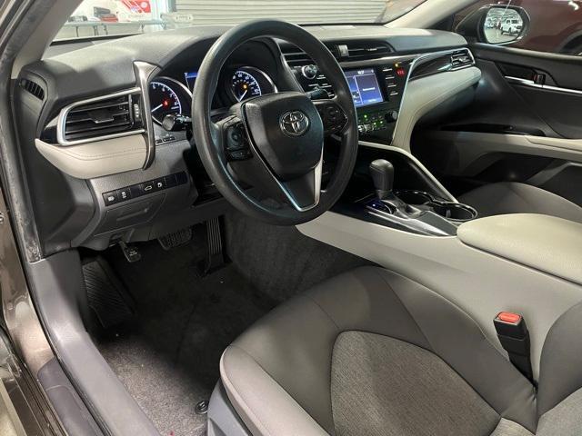Photo of 2018 Bronze Toyota Camry