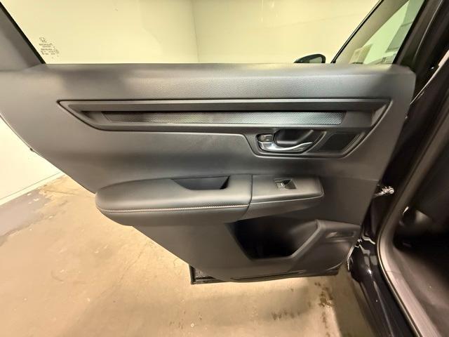 Photo of 2025 Crystal Black Pearl Honda CR-V Hybrid