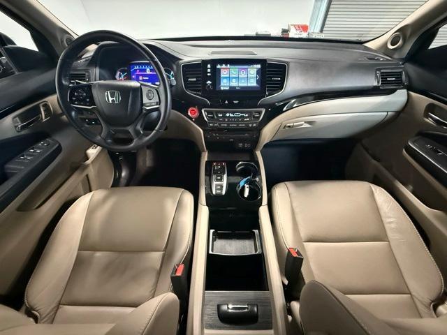 Photo of 2022 Scarlet Red Honda Pilot