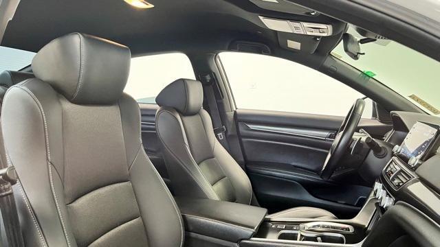 Photo of 2022 White Honda Accord Hybrid