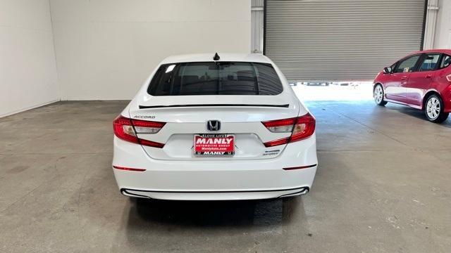 Photo of 2022 White Honda Accord Hybrid