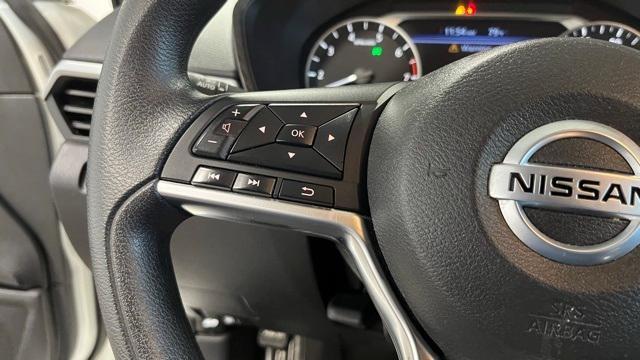 Photo of 2020 White Nissan Altima