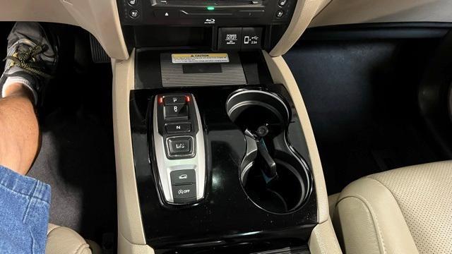 Photo of 2019 Deep Scarlet Pearl Honda Pilot