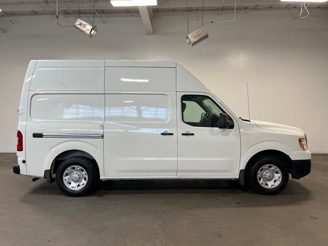 Photo of 2017 Glacier White Nissan NV Cargo NV2500 HD