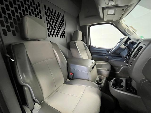 Photo of 2017 Glacier White Nissan NV Cargo NV2500 HD