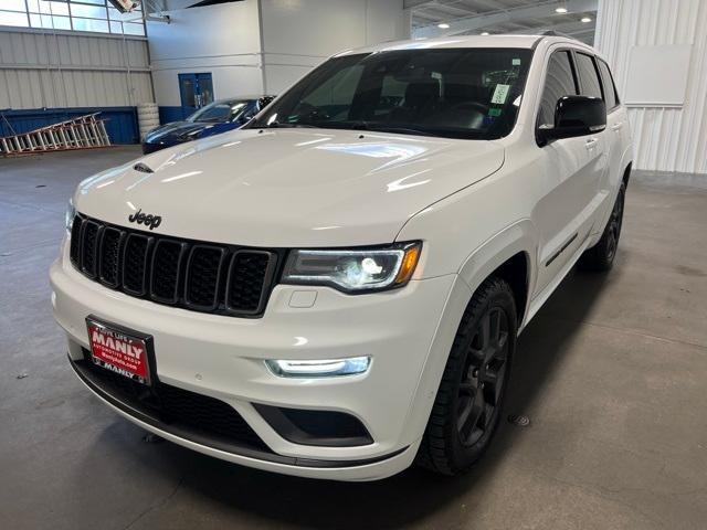 Photo of 2019 White Jeep Grand Cherokee