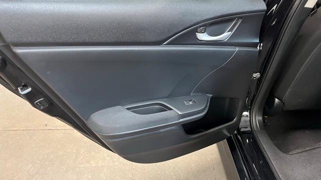 Photo of 2017 Black Honda Civic