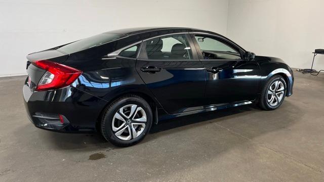 Photo of 2017 Black Honda Civic