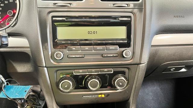Photo of 2011 Gray Volkswagen Golf