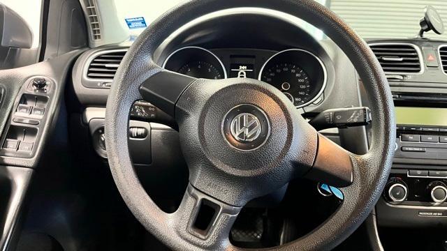 Photo of 2011 Gray Volkswagen Golf