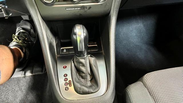 Photo of 2011 Gray Volkswagen Golf