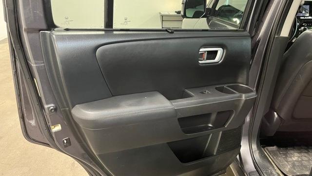 Photo of 2014 Gray Honda Pilot