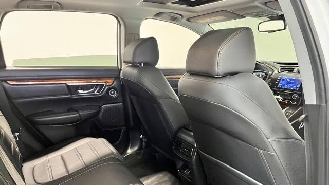 Photo of 2022 White Honda CR-V