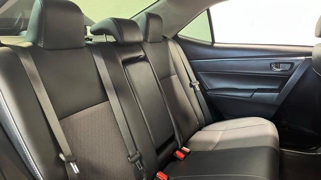 Photo of 2015 Black Toyota Corolla