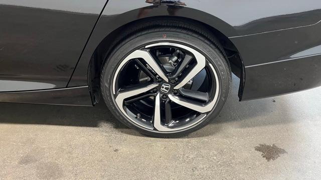 Photo of 2022 Black Honda Accord