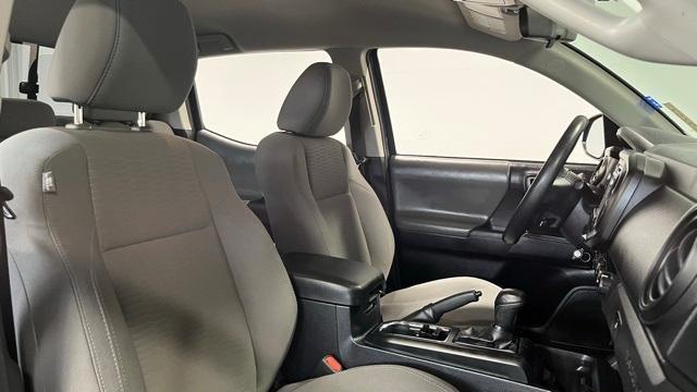 Photo of 2017 Gray Toyota Tacoma