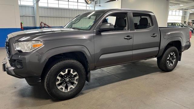 Photo of 2017 Gray Toyota Tacoma