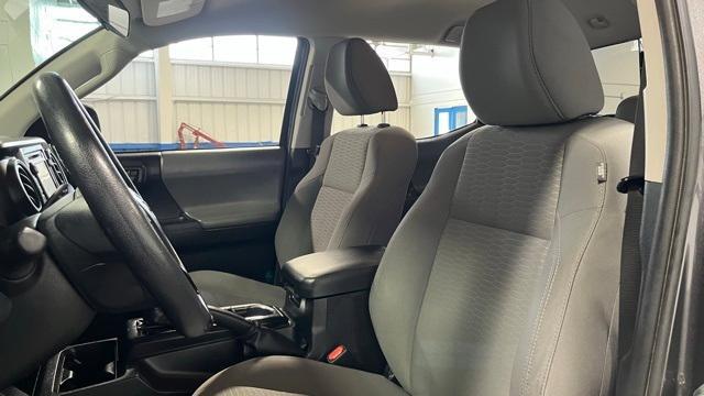 Photo of 2017 Gray Toyota Tacoma