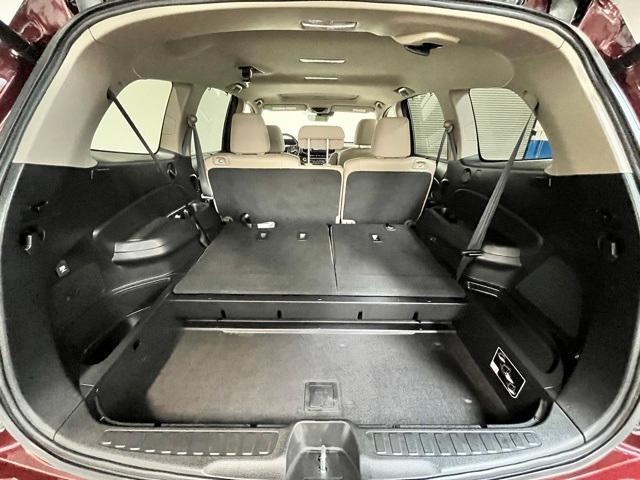 Photo of 2021 Deep Scarlet Pearl Honda Pilot