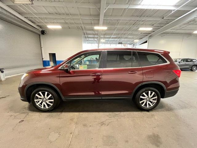 Photo of 2021 Deep Scarlet Pearl Honda Pilot