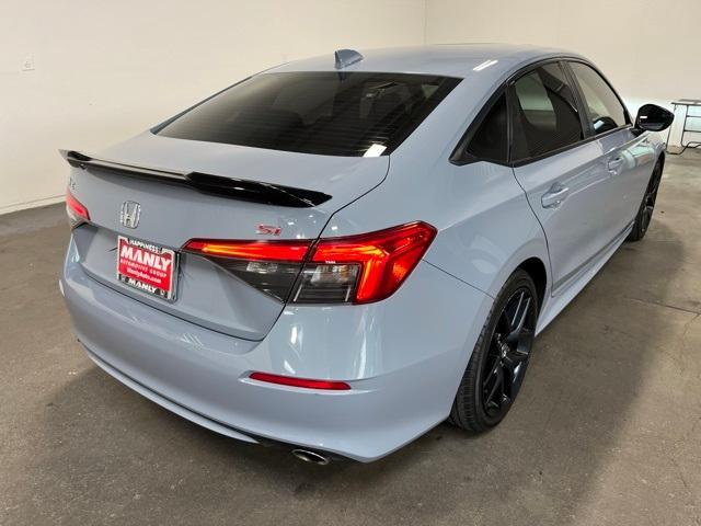 Photo of 2022 Sonic Gray Pearl Honda Civic Si